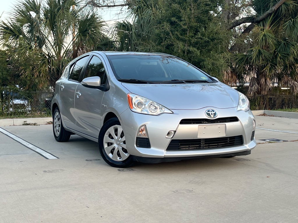 2012 Toyota Prius c Three