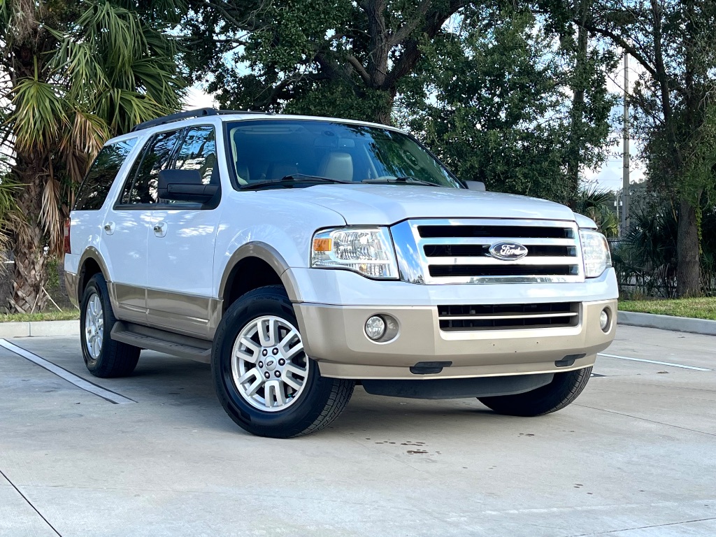 2012 Ford Expedition XLT's photo
