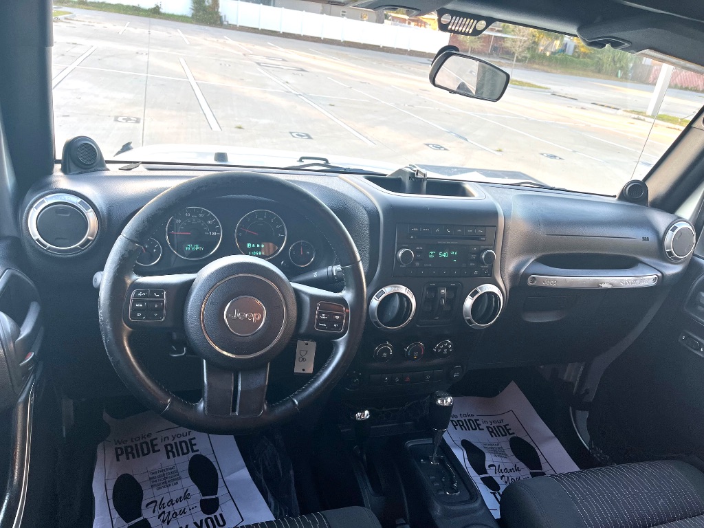 2012 Jeep Wrangler Unlimited Sahara - Photo 34