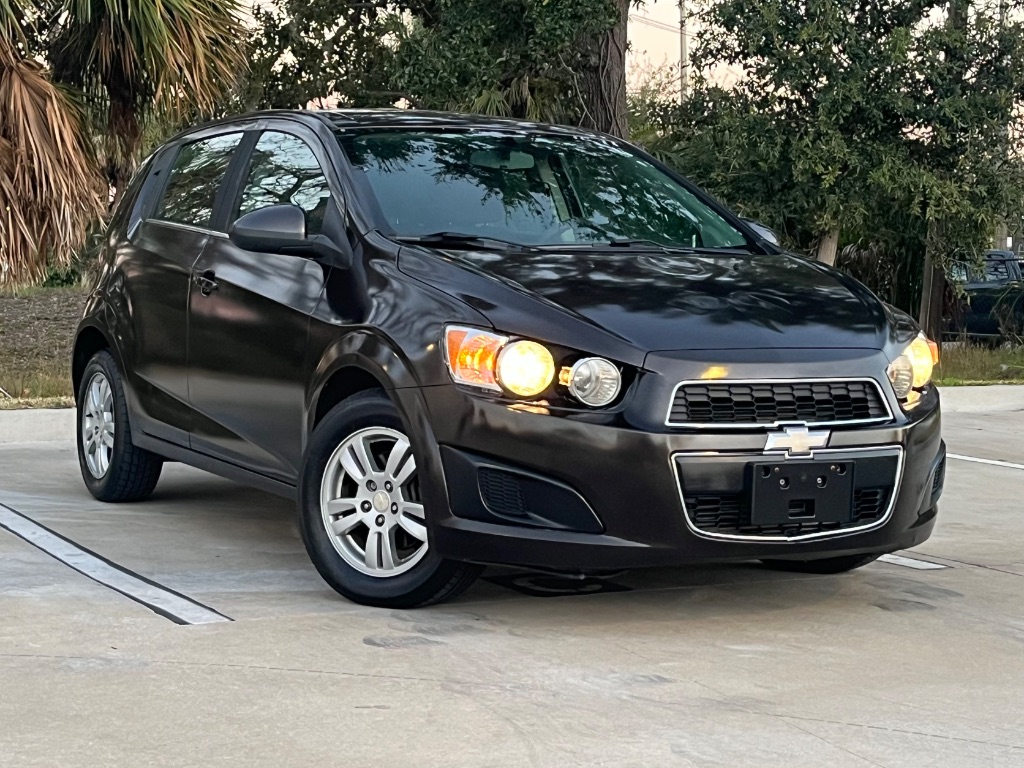 2015 Chevrolet Sonic 5dr LT Automatic's photo