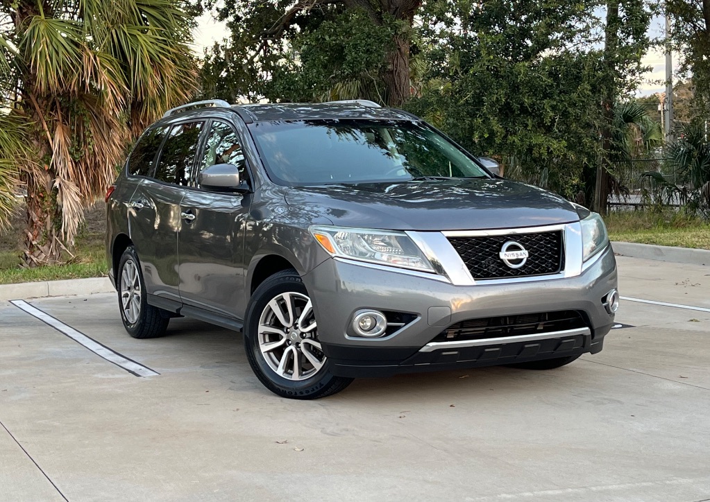 2015 Nissan Pathfinder SV