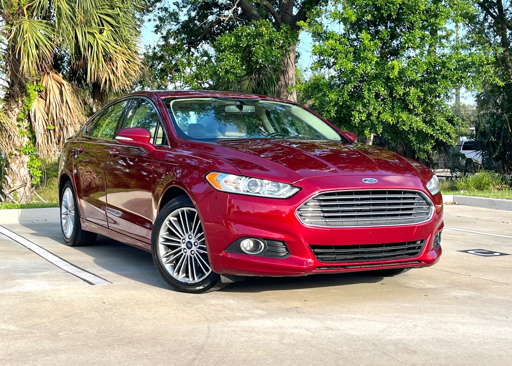 2015 Ford Fusion SE
