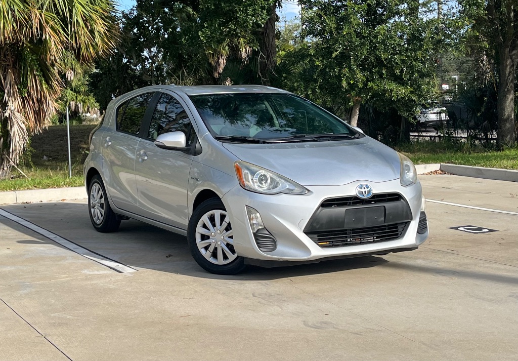 2016 Toyota Prius c