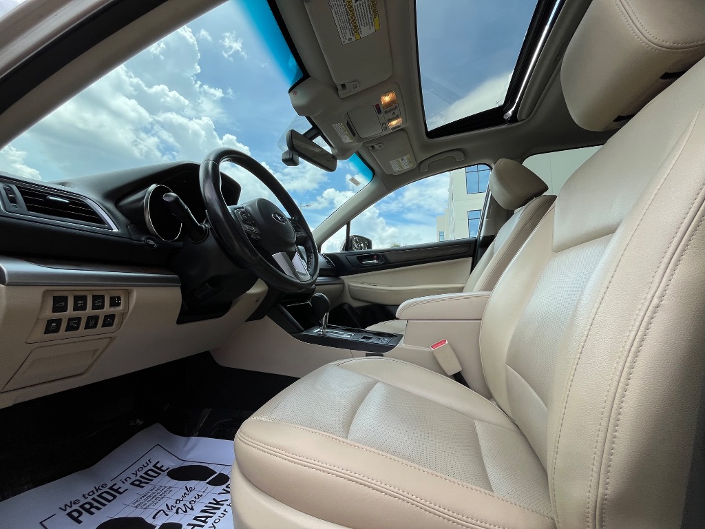 2017 Subaru Outback Limited - Photo 35