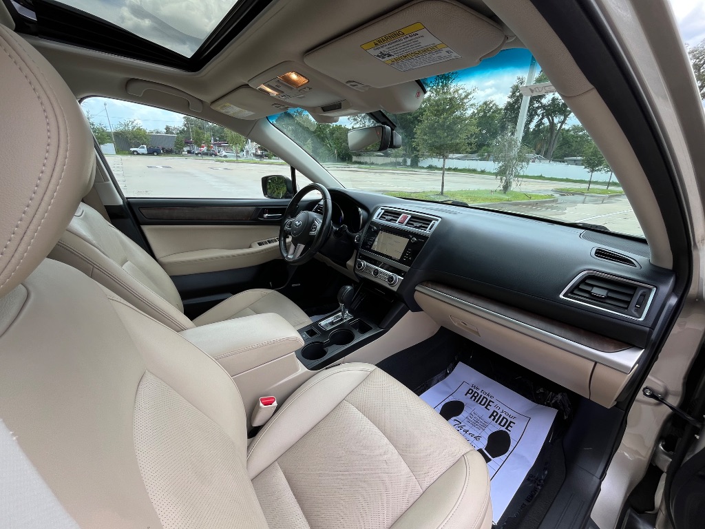 2017 Subaru Outback Limited - Photo 16