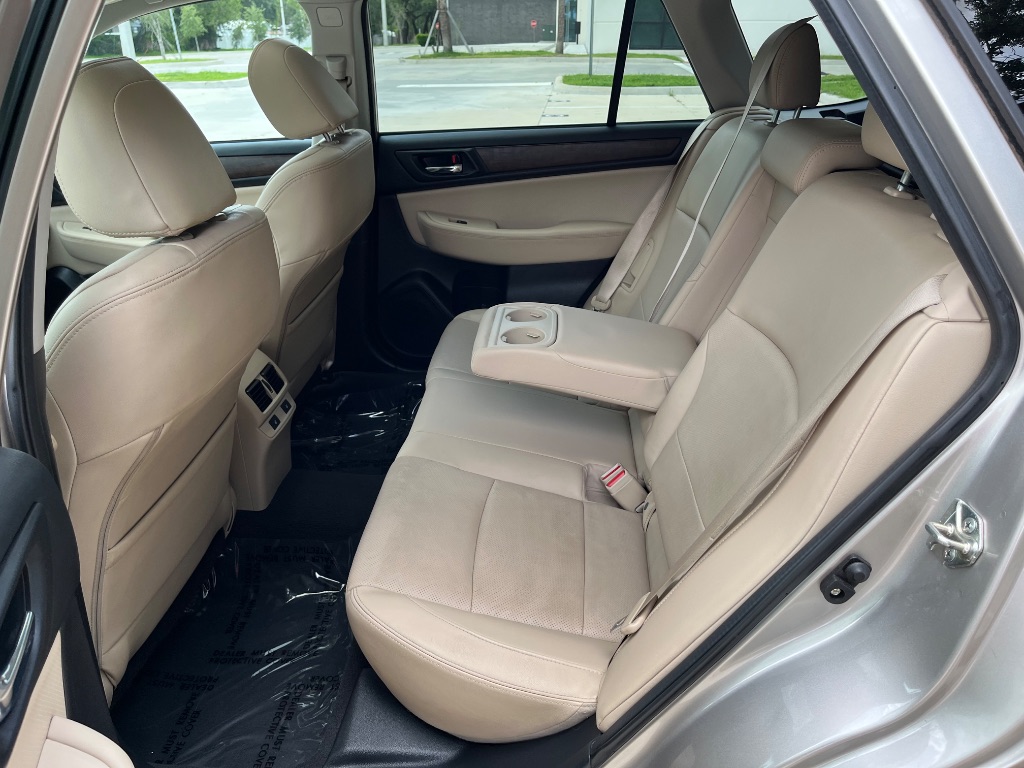 2017 Subaru Outback Limited - Photo 28