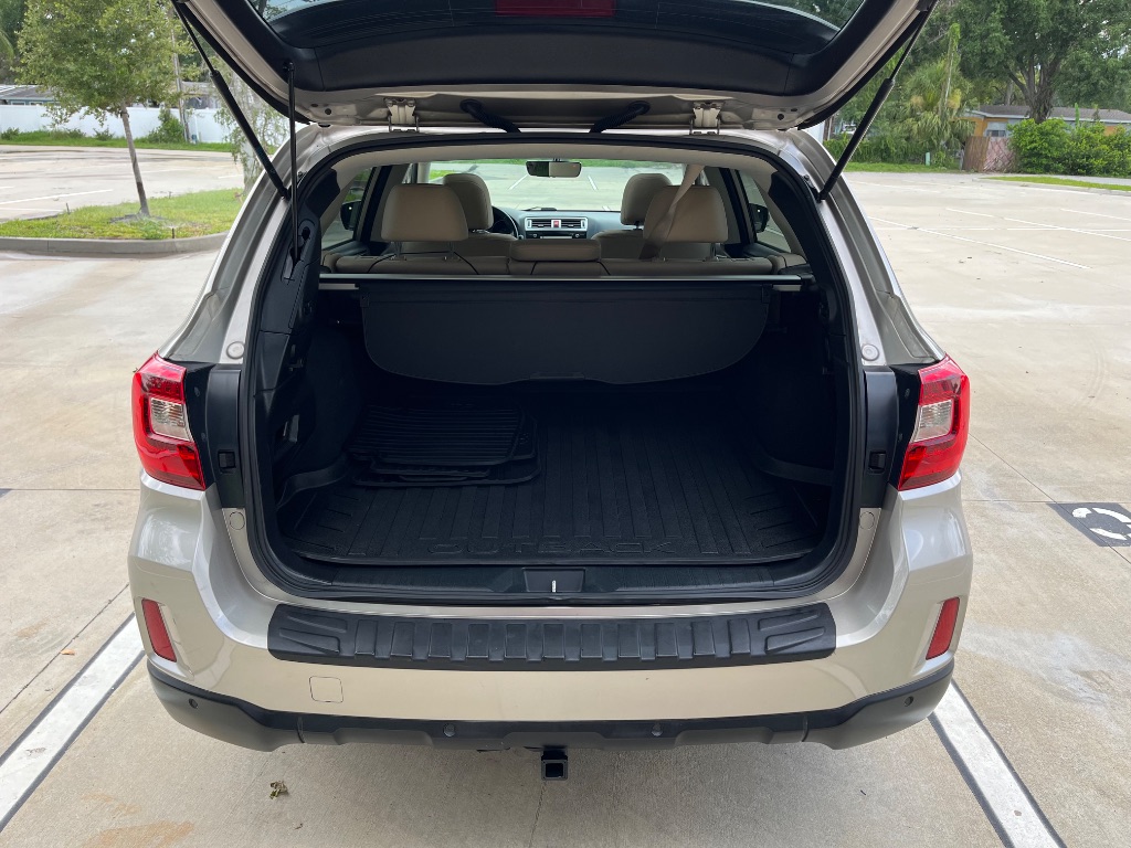 2017 Subaru Outback Limited - Photo 23