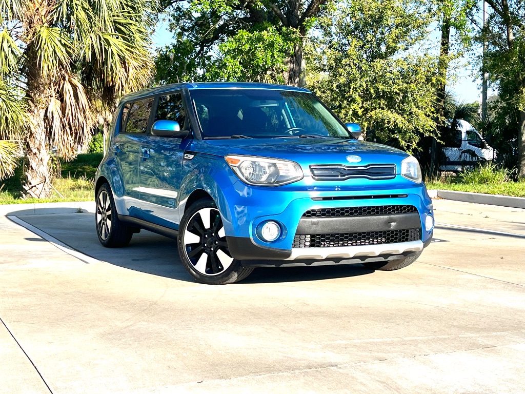 2017 Kia Soul +